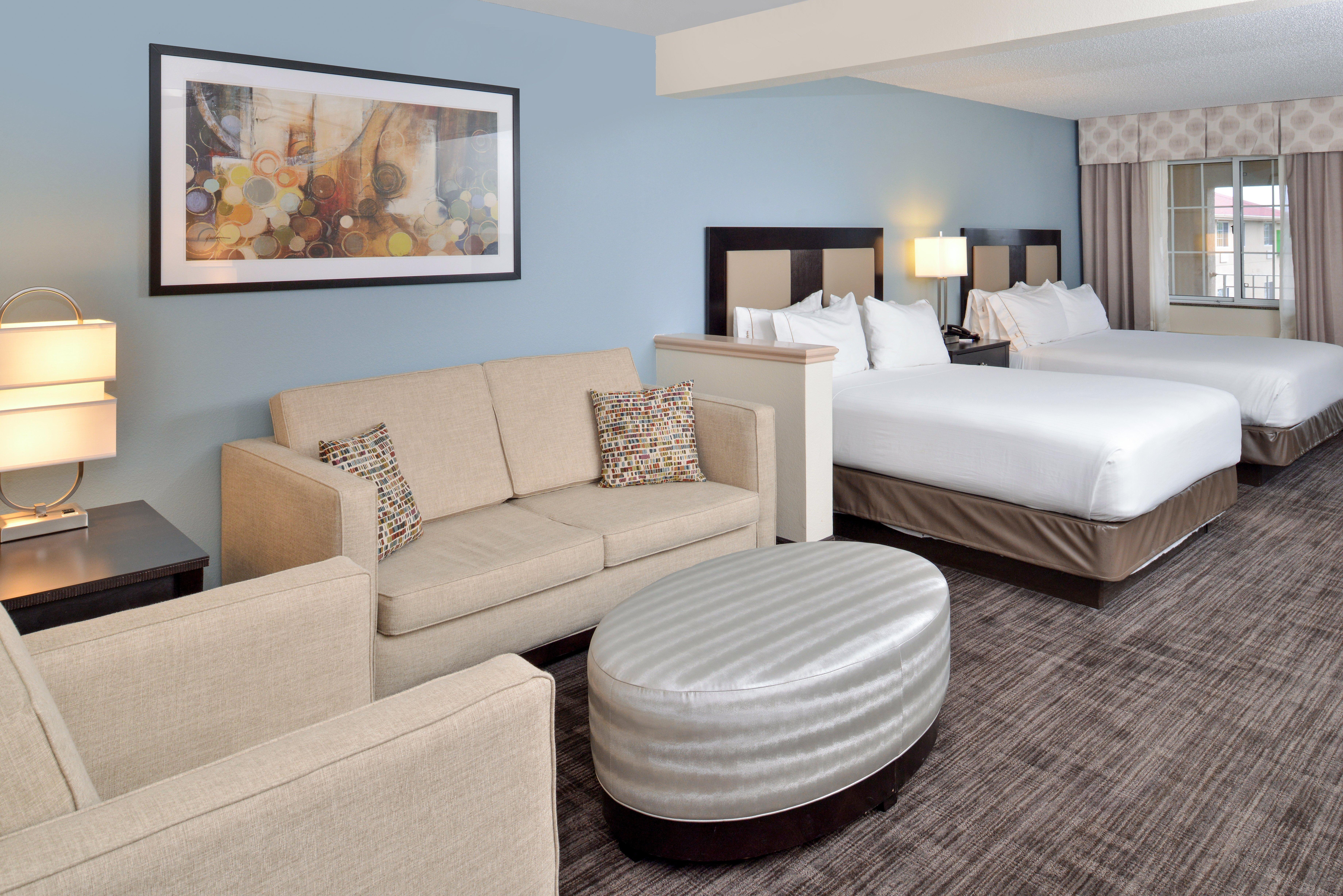 Holiday Inn Express Hotel & Suites-Saint Joseph By Ihg Exterior photo