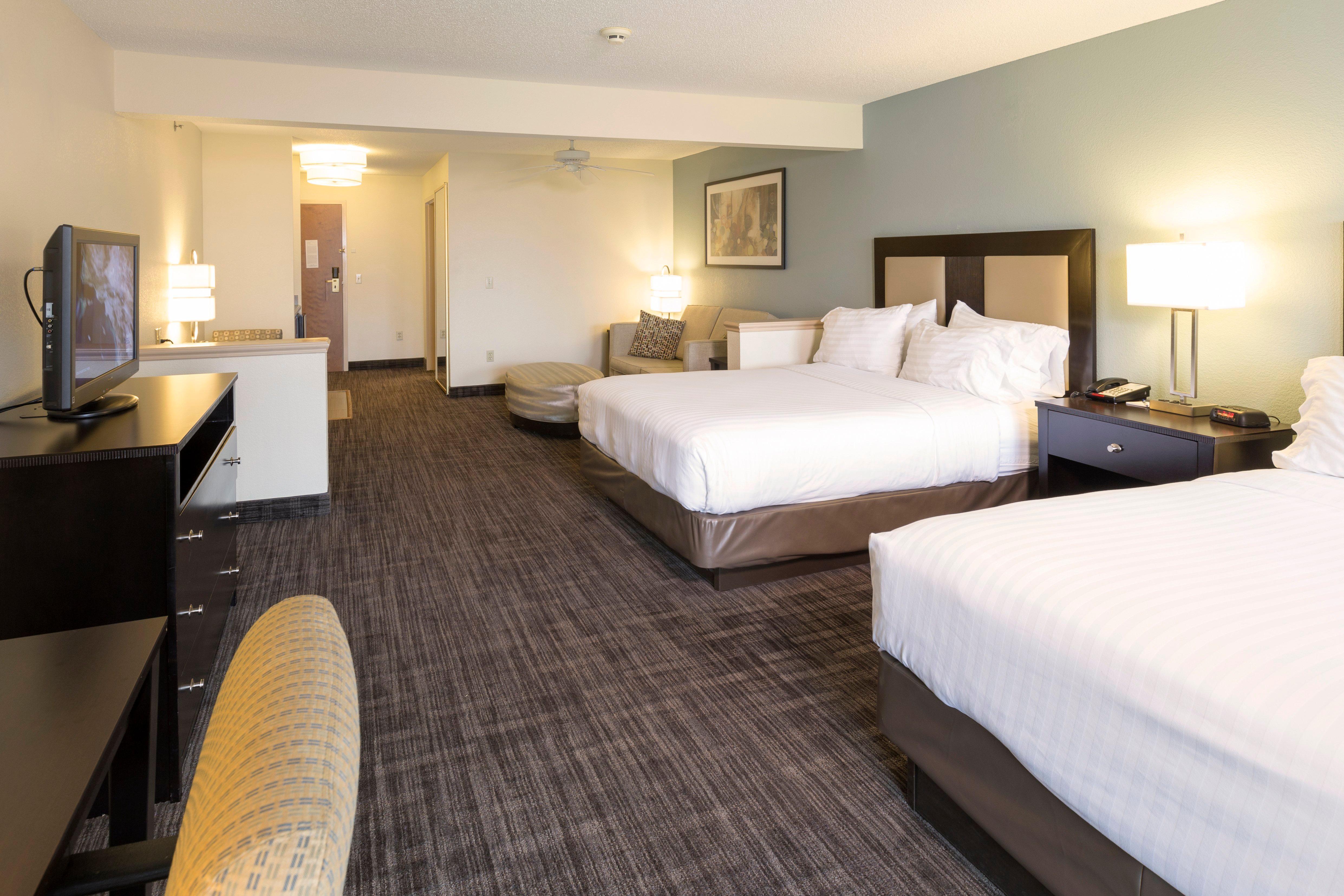 Holiday Inn Express Hotel & Suites-Saint Joseph By Ihg Exterior photo
